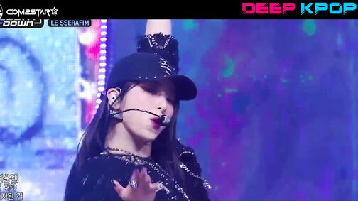 - LE SSERAFIM (르세라핌)  | 2 