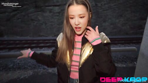 Rose (로제) - BLACKPINK (블랙핑크)  | 61 