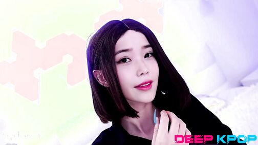 IU (아이유) -  | 247 