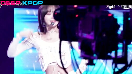 - LE SSERAFIM (르세라핌)  | 3 