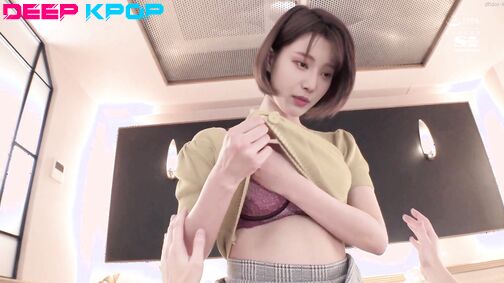 Yeonwoo (연우) - MOMOLAND (모모랜드)  | 8 
