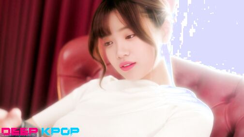 Chaewon (채원) - IZ*ONE / IZONE (아이즈원)  | 39 