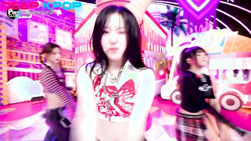 - NMIXX (엔믹스)